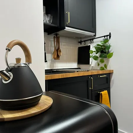 Apartamento Deluxe Lajuderia Con Parking Gratis Cordoba Exterior photo