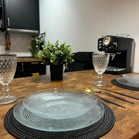 Apartamento Deluxe Lajuderia Con Parking Gratis Cordoba Exterior photo